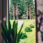 Lipolas-slowlife&guesthouse