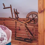 Lipolas-slowlife&guesthouse