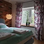 Lipolas-slowlife&guesthouse Jurkow (Luban)