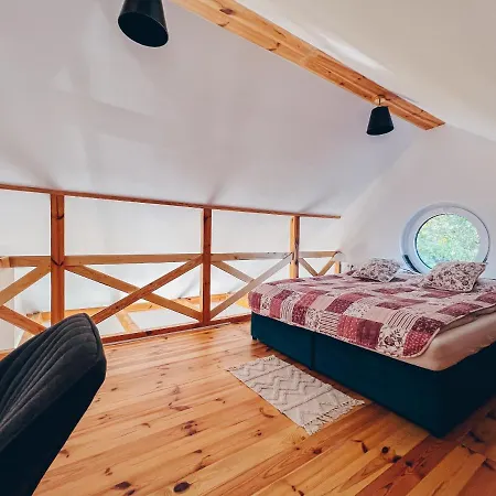 Lipolas-slowlife&guesthouse