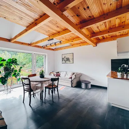 Lipolas-slowlife&guesthouse * Jurkow (Luban)