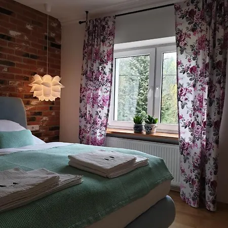 Lipolas-slowlife&guesthouse Jurkow (Luban)