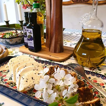 Lipolas-slowlife&guesthouse Фермерский дом