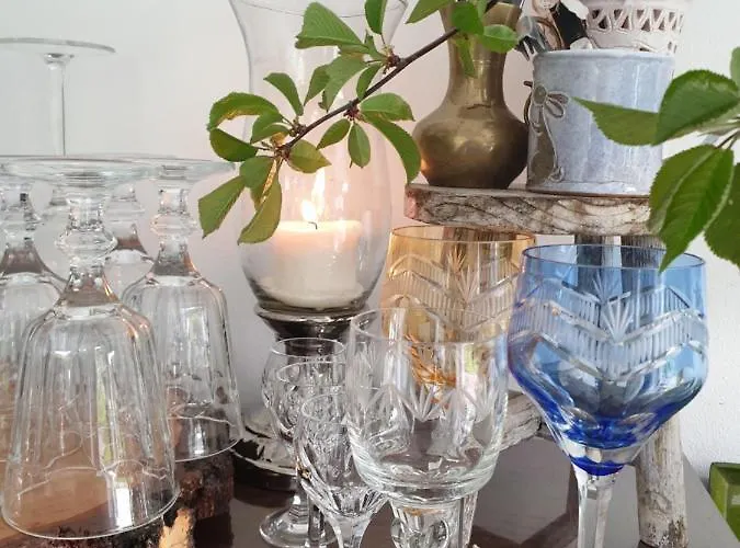 Lipolas-slowlife&guesthouse *